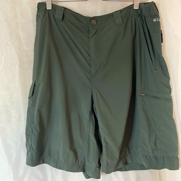 Columbia Other - Columbia Omni-Shade Men’s Shorts 36w/10L